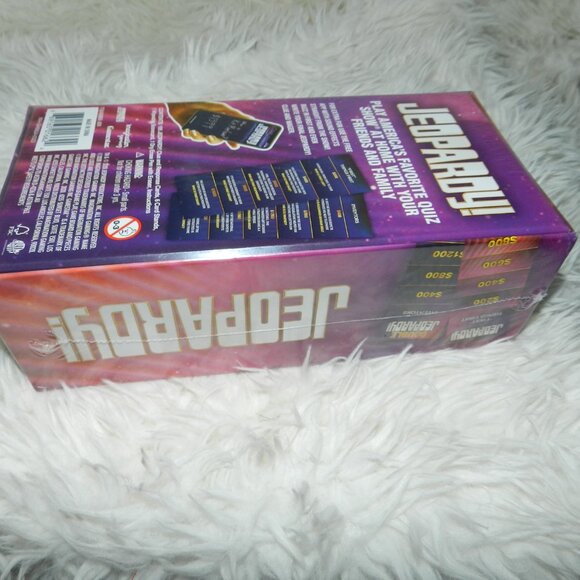Jeopardy! Gamestar Card Game Play America’s favorite quiz show🆕SHIPS📦🏃 💨⚡🚚 - Picture 2 of 15